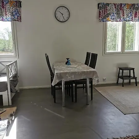 Majoitus Valkea Huoneisto *